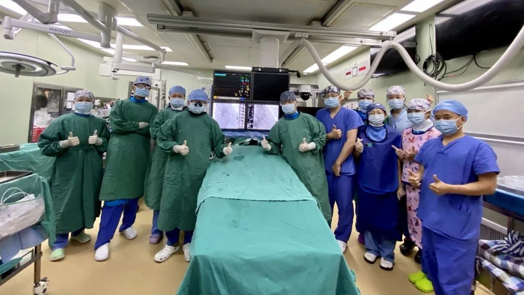 Xcor首例｜郭應(yīng)強(qiáng)教授團(tuán)隊(duì)完成世界首創(chuàng)結(jié)構(gòu)貼合TAVR系統(tǒng)手術(shù)